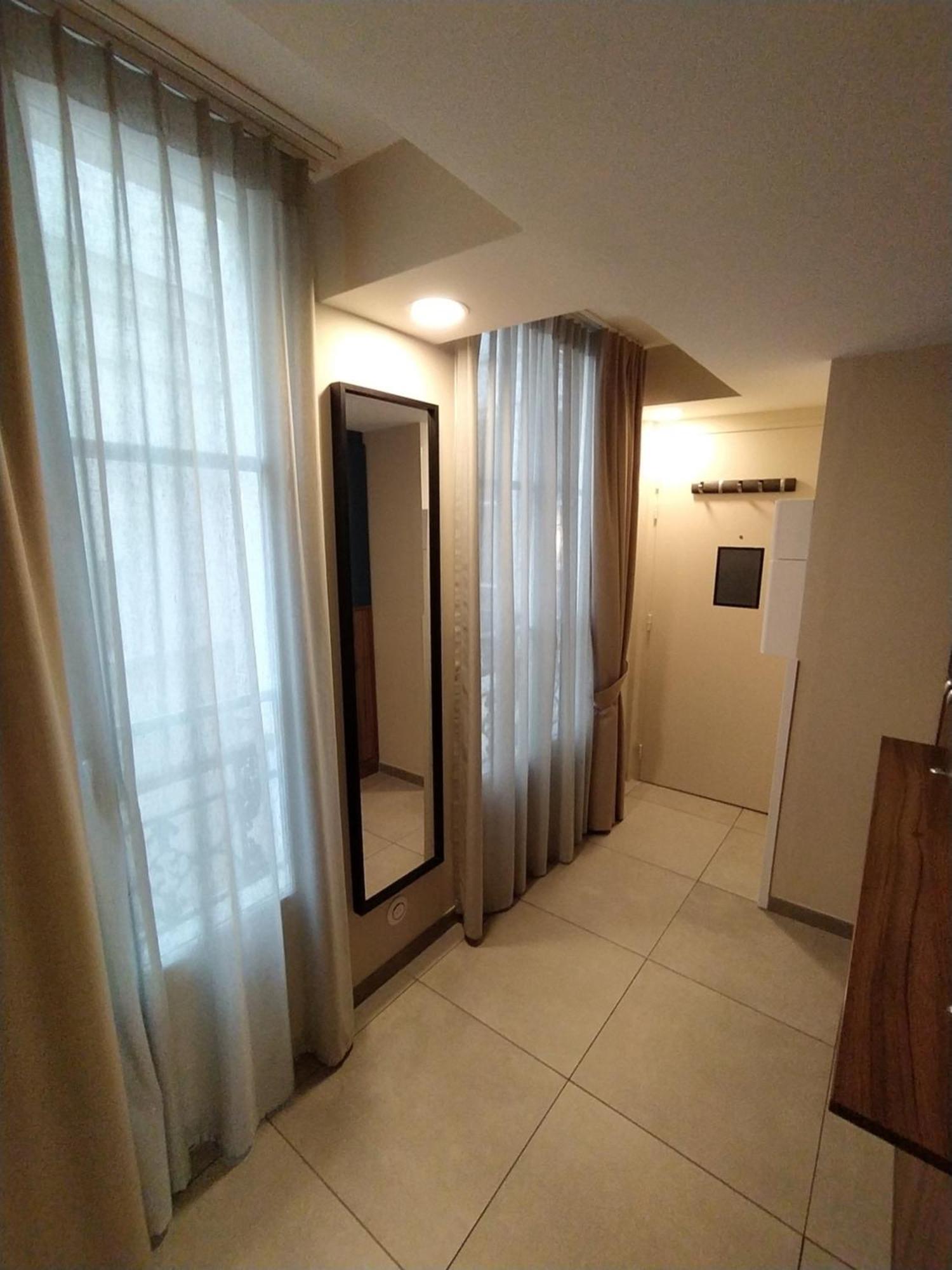 Multiresidence L'elysee * Parigi