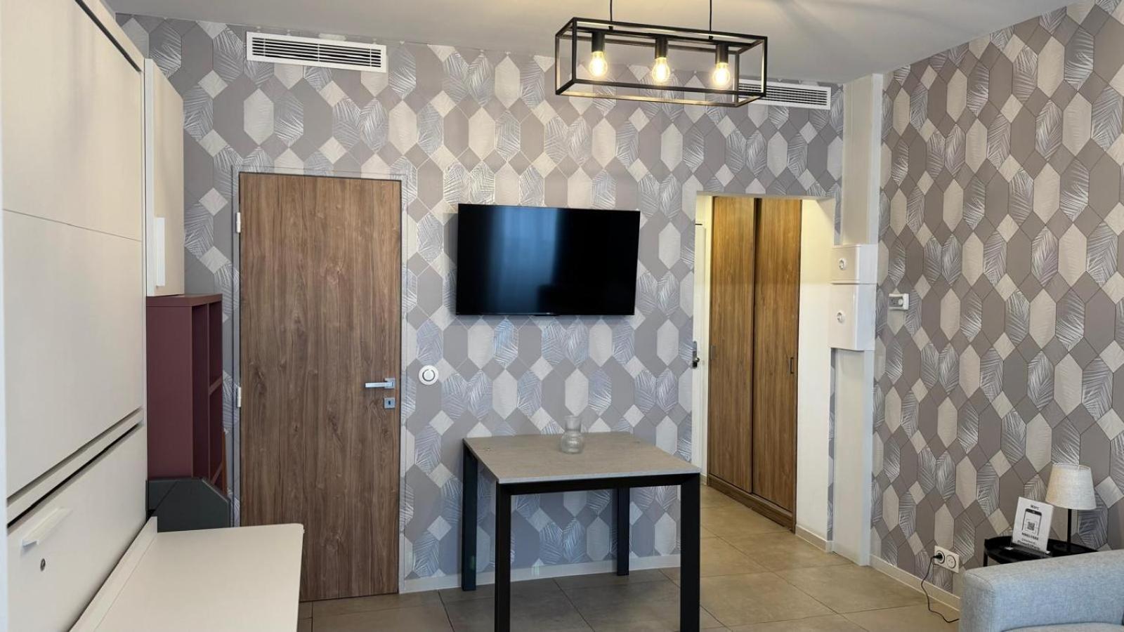 Multiresidence L'elysee * Parigi